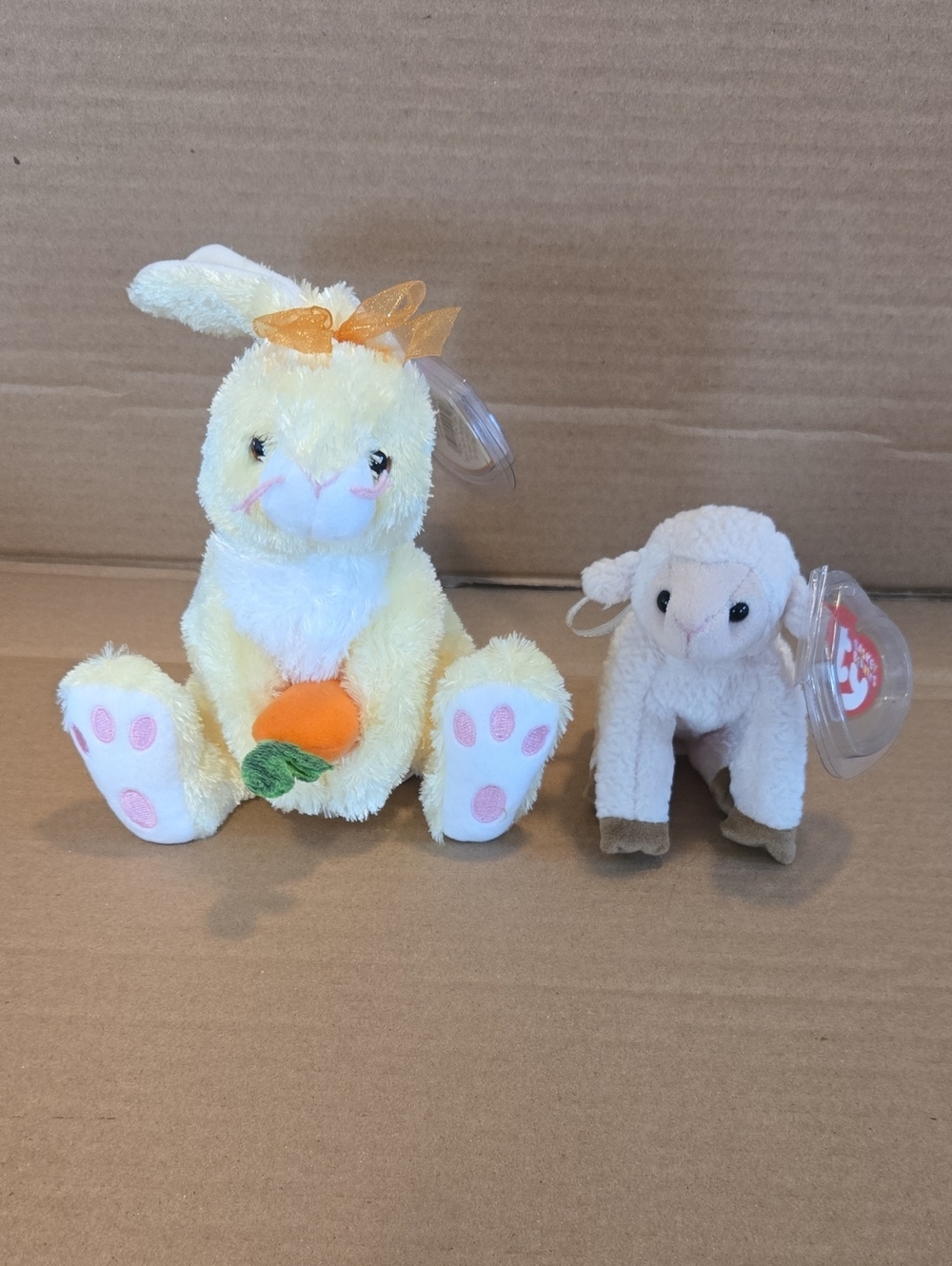 Beanie Babies - Nibblies And Ewey